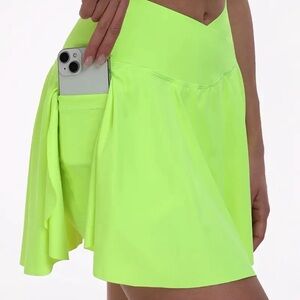 Cross Waist Sport Skort with Hidden Cell Phone Pockets